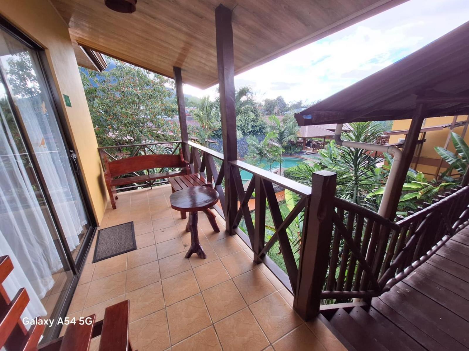 Iris Arenal Hotel La Fortuna Exterior foto
